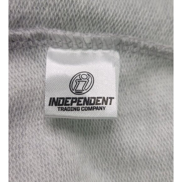 LuLaRoe 3X Gray Logan Crew Neck Relaxed Sweatshirt Wild Free Collection Campfire - Picture 7 of 10